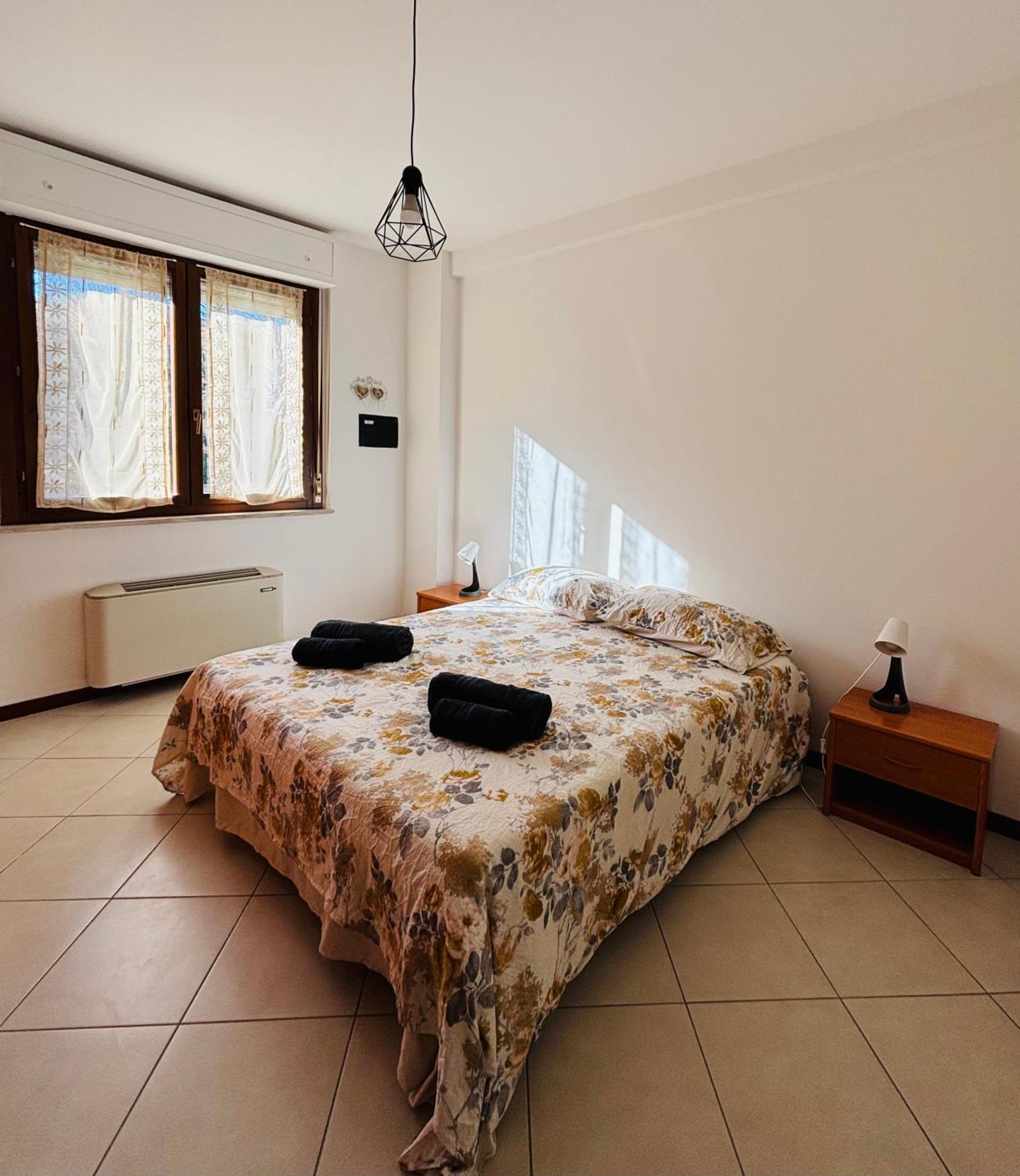 Casa Tirso Apartment Oristano Ngoại thất bức ảnh
